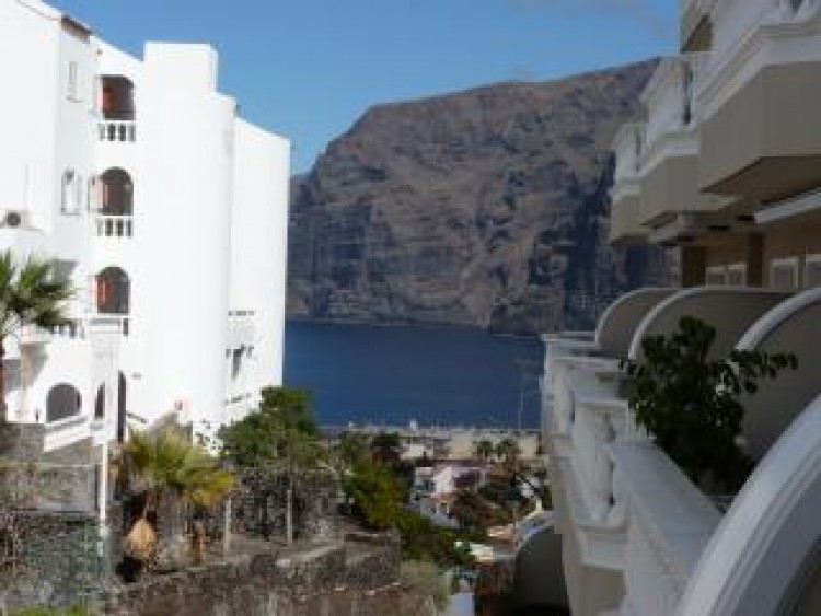 Estate Agents Los Gigantes Property, Apartments and Villas For Sale