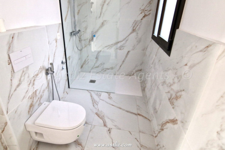 Avenida Jose Gonzalez Fortes - Acantilados De Los Gigantes - 