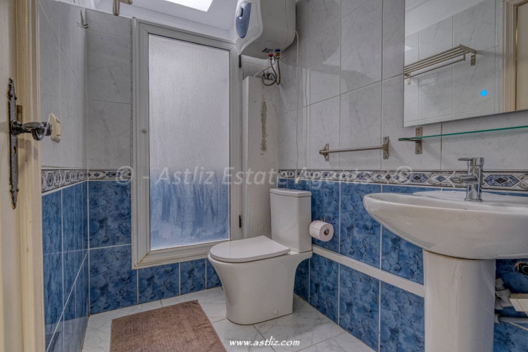 Avenida Jose Gonzalez Fortes - Acantilados De Los Gigantes - 