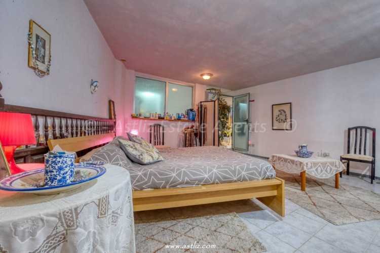 Avenida Emigrante - Playa San Juan - 