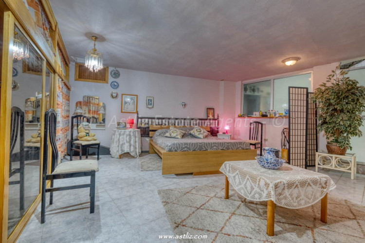 Avenida Emigrante - Playa San Juan - 