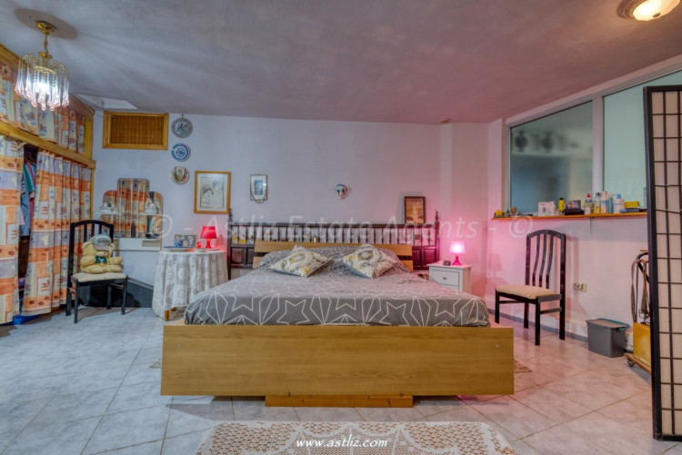 Avenida Emigrante - Playa San Juan - 