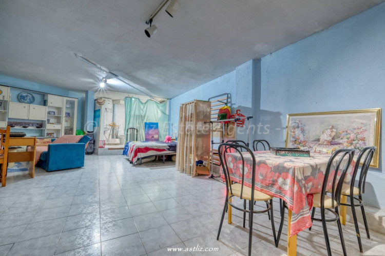 Avenida Emigrante - Playa San Juan - 