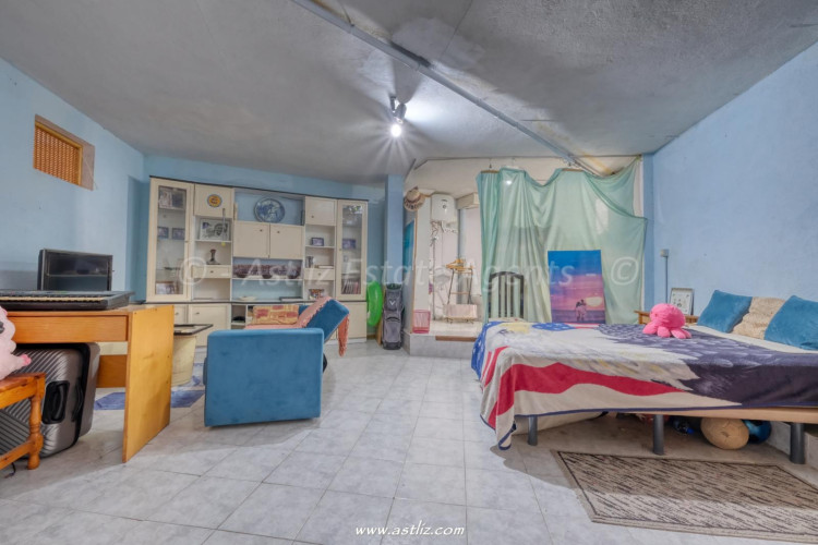 Avenida Emigrante - Playa San Juan - 