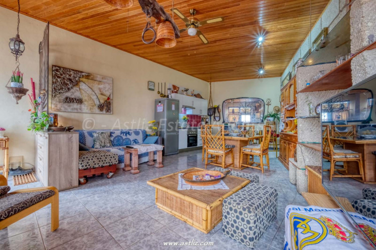 Avenida Emigrante - Playa San Juan - 