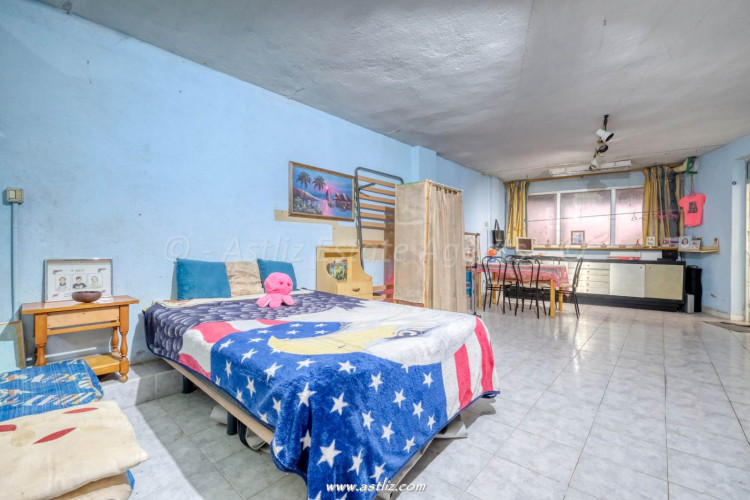 Avenida Emigrante - Playa San Juan - 