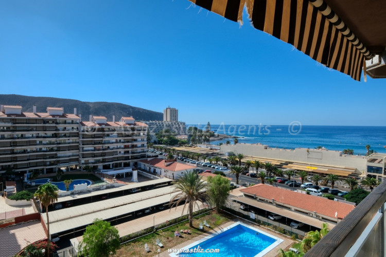 Avda Juan carlos 1 - Los Cristianos - 