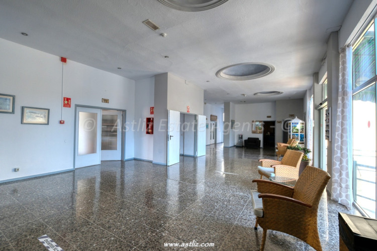 Avda Juan carlos 1 - Los Cristianos - 