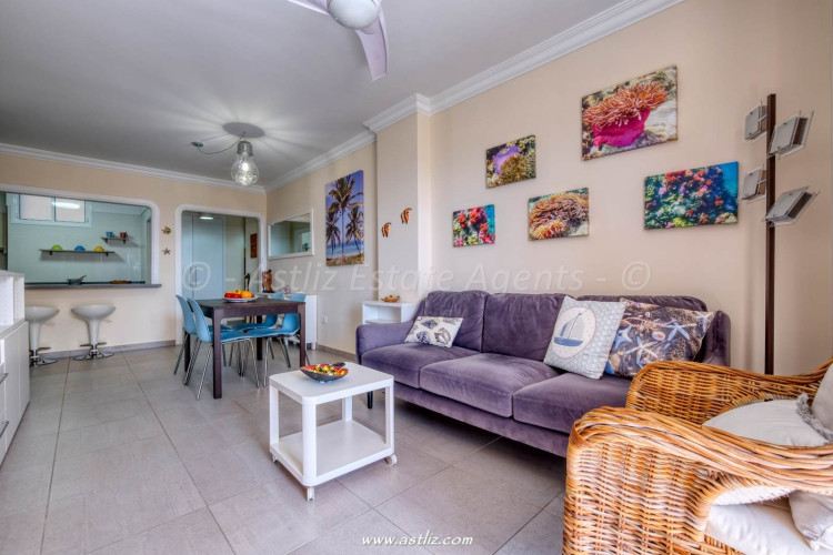 Avenida Maritima - Playa De La Arena - 