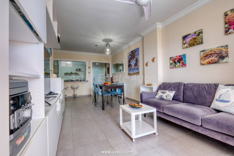 Avenida Maritima - Playa De La Arena - 