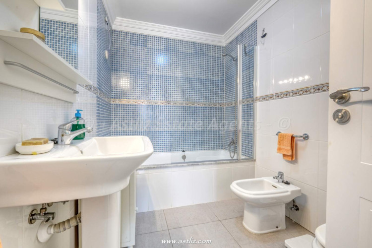 Avenida Maritima - Playa De La Arena - 