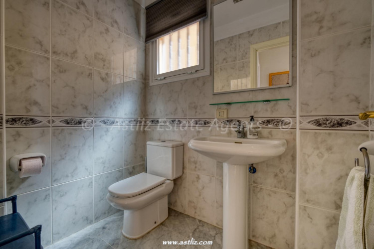 Calle La Hondura - Puerto De Santiago - 