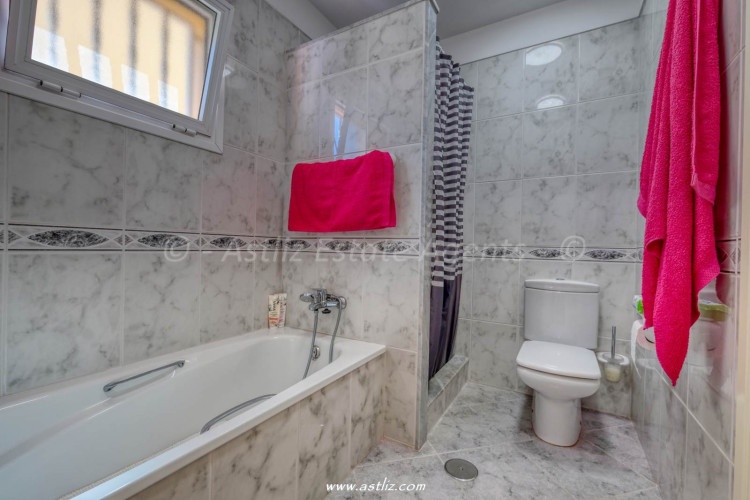 Calle La Hondura - Puerto De Santiago - 