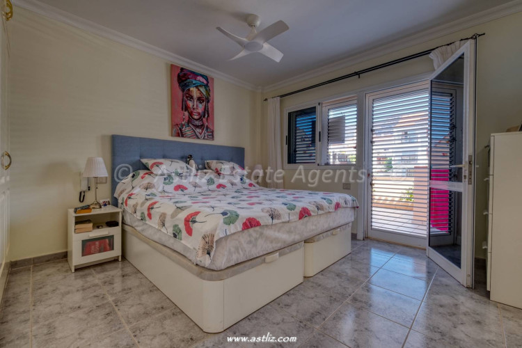 Calle La Hondura - Puerto De Santiago - 