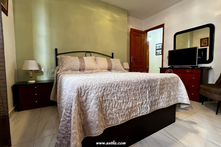 Avenida La Constitucion - Adeje - 