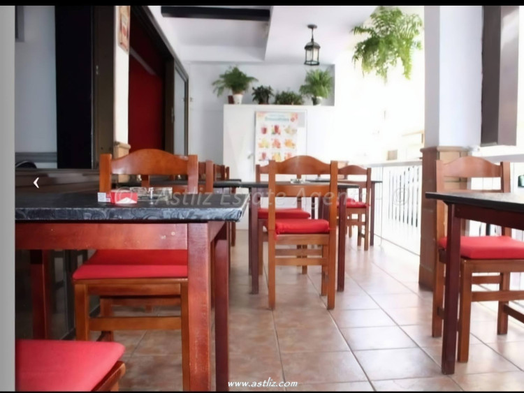 Calle Los Angeles - Puerto De Santiago - 