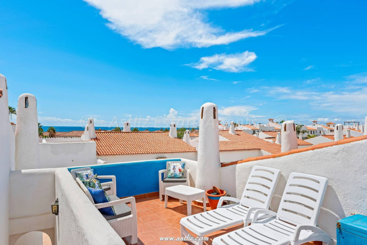 Avd Maria Angeles Ascanio Cullen  - Amarilla Golf - 