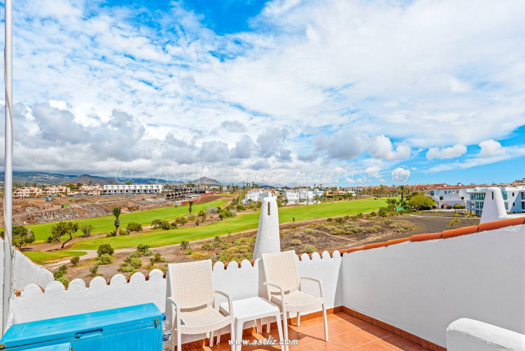 Avd Maria Angeles Ascanio Cullen  - Amarilla Golf - 