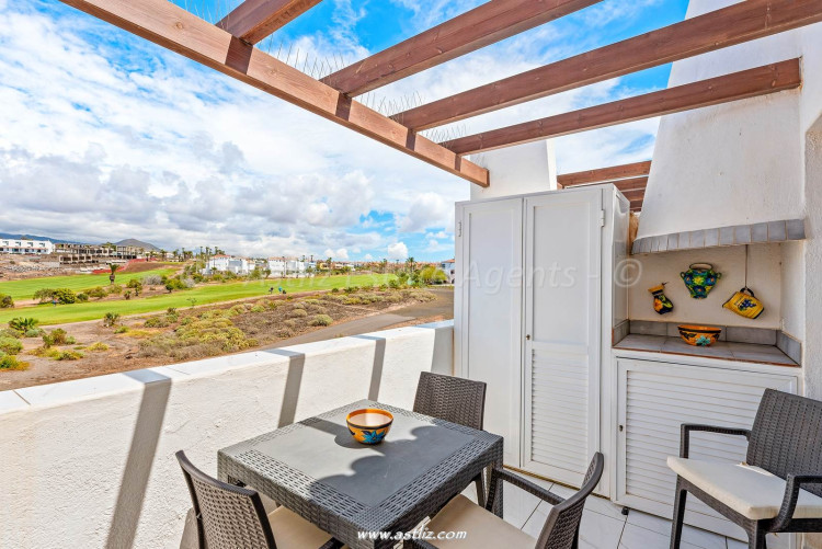 Avd Maria Angeles Ascanio Cullen  - Amarilla Golf - 