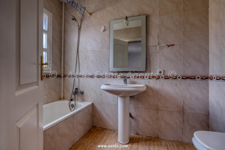 Calle Perseo - Costa Del Silencio - 