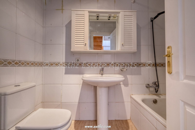 Calle Perseo - Costa Del Silencio - 