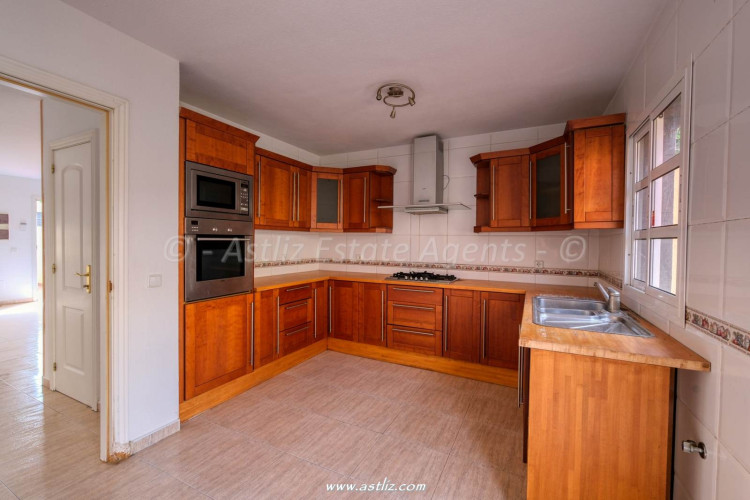 Calle Perseo - Costa Del Silencio - 