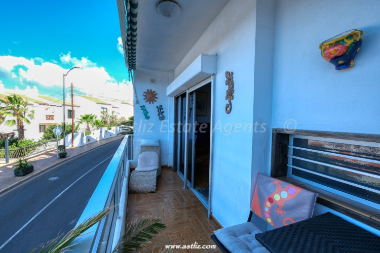 Av. Quinto Centenario - Puerto de Santiago - 