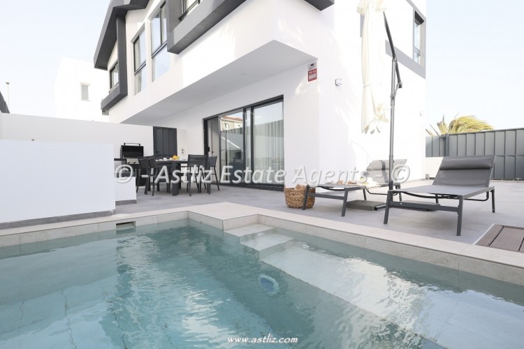 Calle Alcalde Antonio Yanes Morales - Abades - 