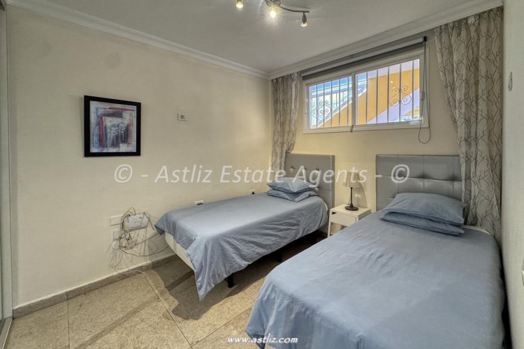 Avenida Maritima 25 - Puerto de Santiago - 