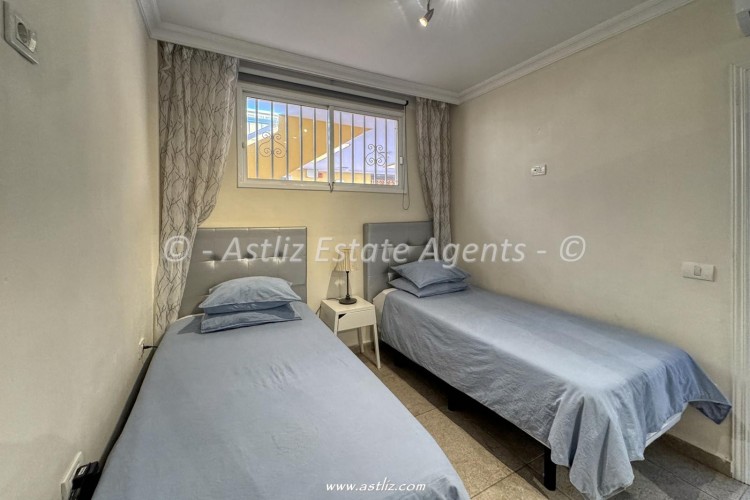 Avenida Maritima 25 - Puerto de Santiago - 