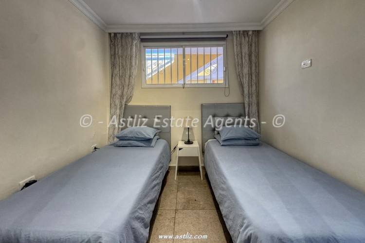 Avenida Maritima 25 - Puerto de Santiago - 