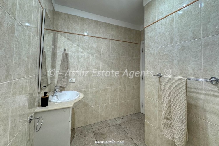 Avenida Maritima 25 - Puerto de Santiago - 