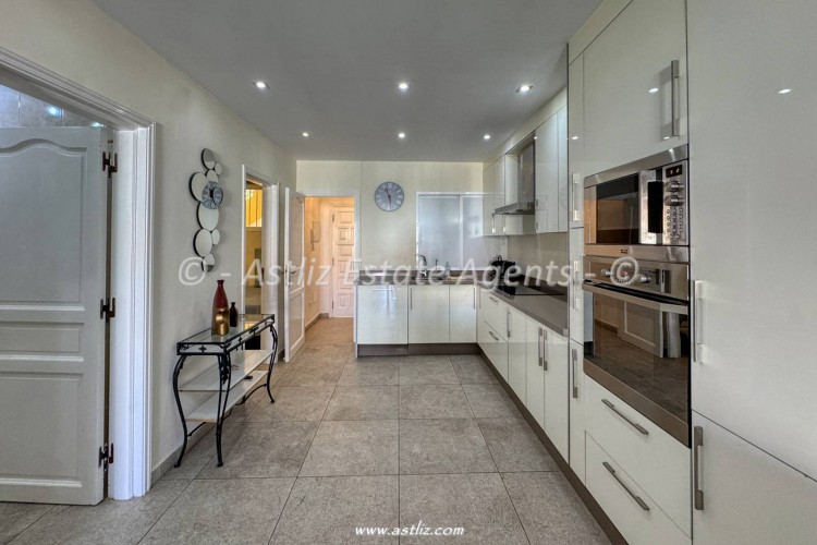 Avenida Maritima 25 - Puerto de Santiago - 
