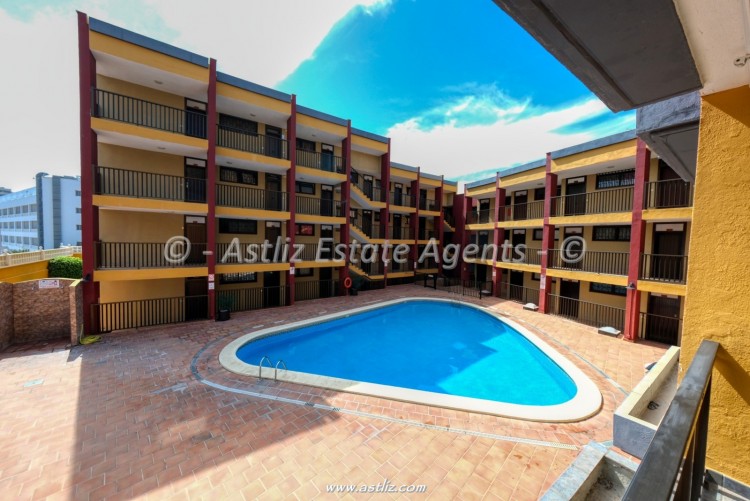 Calle Jose Gonzalez Gonzalez - Puerto De Santiago - 