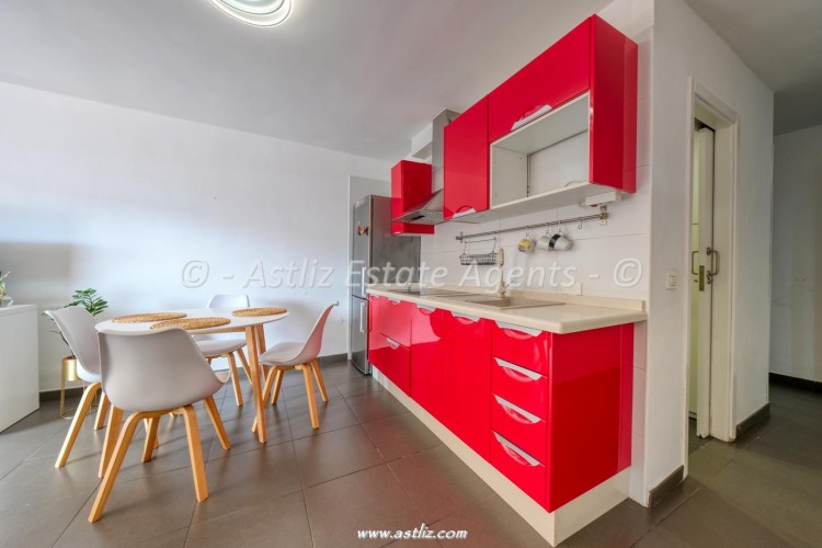 Calle Jose Gonzalez Gonzalez - Puerto De Santiago - 